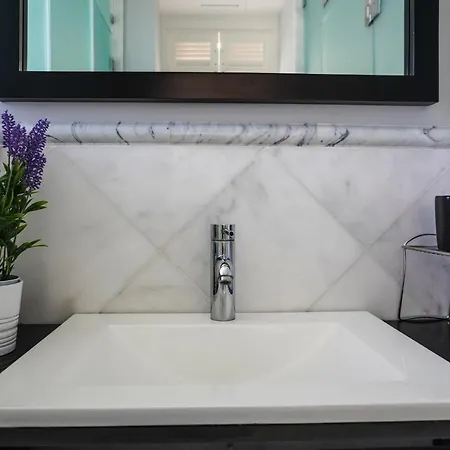 Lamar Luxury Penthouse With Jacuzzi Puertito de Guimar