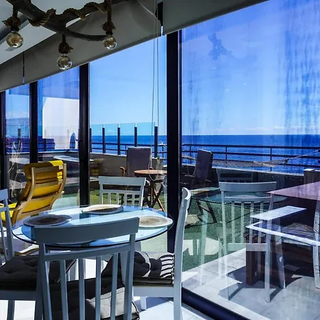 Lamar Luxury Penthouse With Jacuzzi